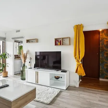 Studio With Balcony - Close To Eiffel Tower