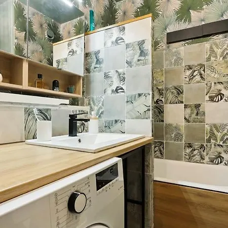 Studio With Balcony - Close To Eiffel Tower Διαμέρισμα Παρίσι